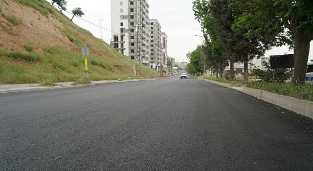 Büyükşehir, Dulkadiroğlu Şeyh Şamil Caddesi’nin Asfaltını Yeniledi