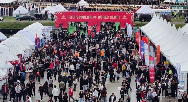 Büyükşehir, Etnospor Kültür Festivali’nde Şehrin Değerlerini Ziyaretçilerle Buluşturuyor
