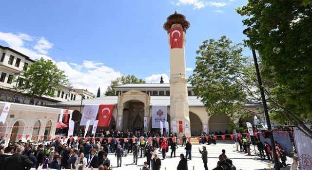 Tarihi Ulu Camii, Cumhurbaşkanı Erdoğan’ın Canlı Bağlantıyla Katıldığı Törenle İbadete Açıldı