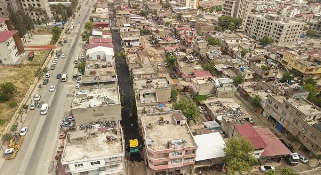 Büyükşehir, Sokak Sokak Cadde Cadde Asfalt Çalışmasını Sürdürüyor