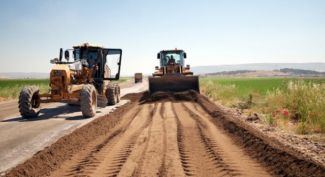 Dulkadiroğlu – Pazarcık Sınırındaki Mahallelerin Yolu Büyükşehir’le Yenileniyor