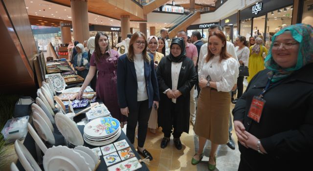 Kadınların El Emeği ve Üretkenliği Yıl Sonu Sergisinde Taçlandı
