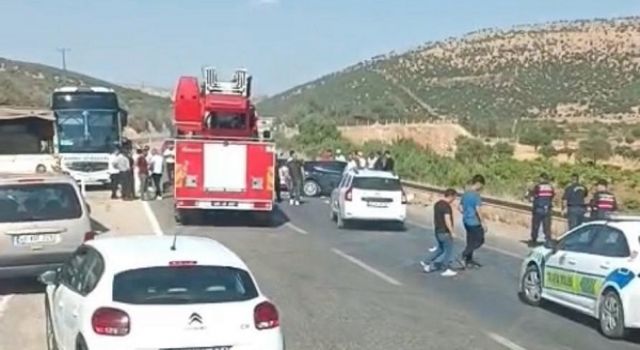 Kahramanmaraş’ta yolcu otobüsü ile otomobil çarpıştı: 2’si ağır 4 yaralı