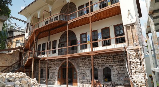 Tarihi Kocabaş Konağı Aslına Uygun Şekilde Yeniden Hayat Buluyor