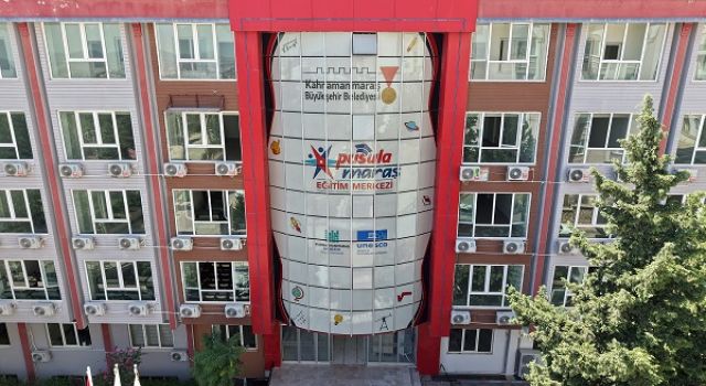 Pusula Maraş Eğitim Merkezi’nde İlk Ders Zili Çaldı
