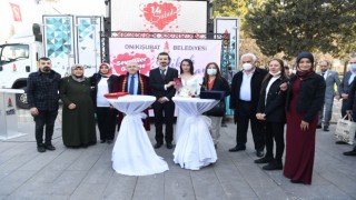 Onikişubat Belediyesi’nden Sevgililer Günü’ne özel muhteşem toplu nikah töreni