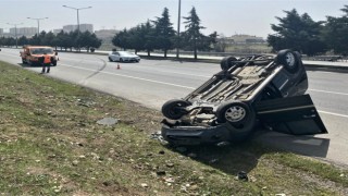 Kahramanmaraş’ta Hafif Ticari Araç Takla Attı: 5 Yaralı