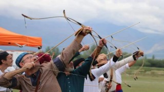 TÜRKİYE, TÜRKOĞLU’NU KONUŞUYOR