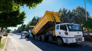 DULKADİROĞLU’NDAN KARAZİYARET MAHALLESİNDE ASFALT ÇALIŞMASI