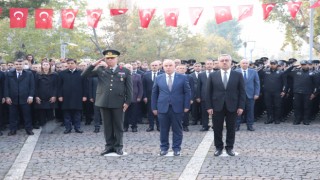 GAZİ MUSTAFA KEMAL ATATÜRK SAYGIYLA ANILDI