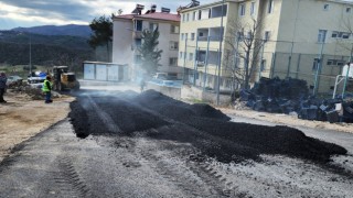 Andırın Kırsalında Yol Yenilemeleri Sürüyor