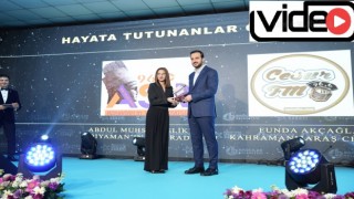 Cesur Radyo'ya bir onur ödülü de İstanbul Bağcılar Belediyesinden