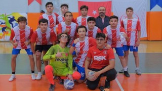 Onikişubat Belediyesi’nin Cumhuriyet Spor Şöleni’nde futsal heyecanı başladı