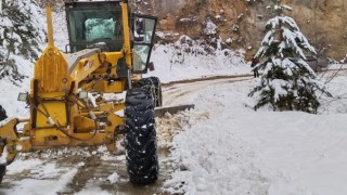 Büyükşehir Kuzey İlçelerde Karla Mücadelesini Sürdürüyor