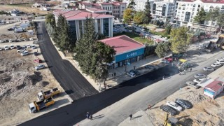 Daha Ulaşılabilir Türkoğlu İçin Büyükşehir Yol Yatırımlarını Sürdürüyor