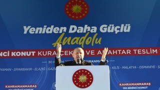 Cumhurbaşkanı Erdoğan'ın Teşrifleriyle Gerçekleştirilen Törenle Konutlar Hak Sahiplerine Teslim Edildi