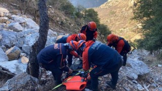 Andırın’da Kayalıklardan Düşen Avcının Cenazesine Ulaşıldı