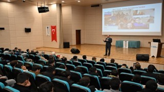 KSÜ’de “Suriye İzlenimleri ve Sorumluluklarımız” Konulu Konferans Düzenlendi