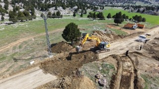 Nurhak’ta Yollar Büyükşehir’le Yenileniyor