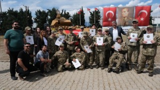 Onikişubat Belediyesi’nden anlamlı asker uğurlaması