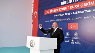 Aliyev: Konutların Hızlı Tamamlanması Güçlü Türkiye'nin Tezahürüdür