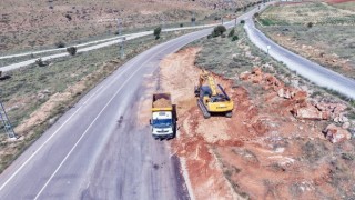 Büyükşehir, Afşin Kırsalında Daha Konforlu Ulaşım İçin Sahada