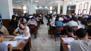 Büyükşehir’den 11 İlçede Üniversite Adaylarına YKS Provası