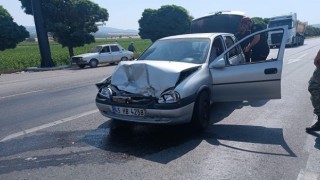 Kahramanmaraş’ta otomobil traktör römorkuna çarptı: 1 yaralı