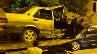 Kahramanmaraş’ta park halindeki araçlara çarptı: 2 yaralı 