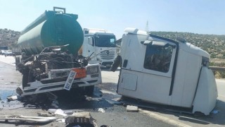 Kahramanmaraş’ta tanker ile kamyon çarpıştı 