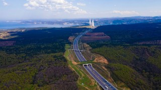 TÜRKİYE’DEKİ ARAÇLARIN YARISI BAYRAMDA OTOYOLLARDAYDI