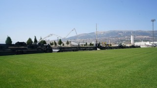 Yeni Futbol Sahasının Yapımı Büyük Bir Hızla Sürüyor