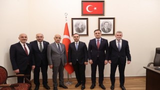 AK Parti Kahramanmaraş Heyeti, Sanayi ve Teknoloji Bakanı Kacır ile Görüştü