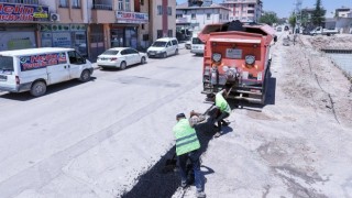 Elbistan’da Altyapının Ardından Yol Konforunu Artıran Çalışmalar