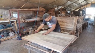Kahramanmaraş’ta ahşap sanatkarları destek istiyor 