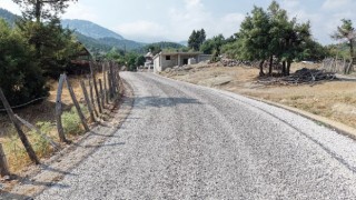 Rıfatiye’nin Yol Sorunu Büyükşehir’le Tarihe Kavuştu