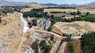 Büyükşehir’den Göksun’da Yarım Asırlık Köprünün Yerine Modern Bağlantı