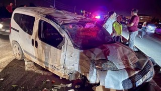 Kahramanmaraş’ta hafif ticari araç ile otomobil çarpıştı: 5 yaralı 