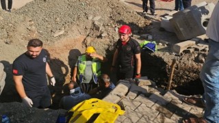 Kahramanmaraş’ta işçi göçük altında kaldı