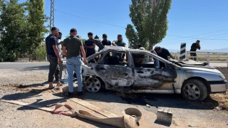 Kahramanmaraş’ta köprüden uçan otomobil yandı: 3 yaralı 