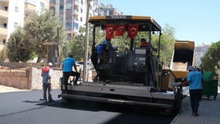 Onikişubat Belediyesi’nden Şehit Abdullah Çavuş Mahallesi’ne 5 bin ton asfalt