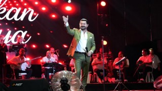 Serkan Kaya Kahramanmaraş’ı Arabesk Ezgilerle Coşturdu