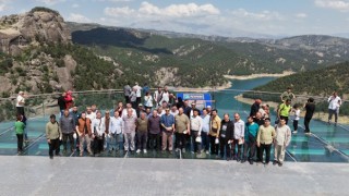 Başkan Fırat Görgel; “İşitme Engellilerimizin Hayatını Kolaylaştıracak Adımlar Atıyoruz”