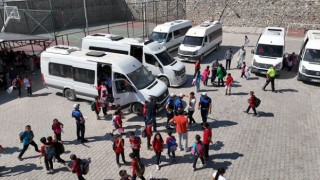 Büyükşehir Zabıtası Öğrenci Servislerini Denetledi