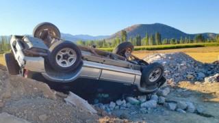Kahramanmaraş’ta cip takla attı: 2 yaralı