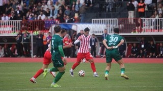 İstiklalspor 3 puanı 3 golle aldı 