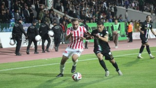 İstiklalspor deplasmandan 1 puanla döndü 