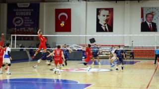 Onikişubat Belediyespor Voleybol Takımı Evinde Galibiyetle Başladı