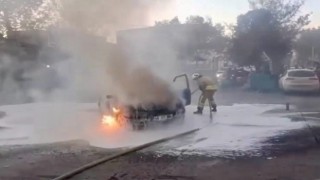 Kahramanmaraş’ta otomobil yangını 