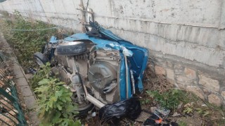 Kahramanmaraş’ta otomobil kanala uçtu: 3 yaralı